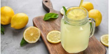 ئەگەر بۆ ماوەی 30 ڕۆژ بەردەوام ئاوی لیمۆ بخورێتەوە چی ڕوو دەدات؟
