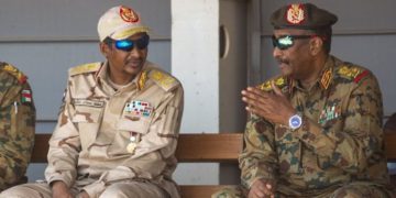لە سودان چی دەگوزەرێت؟ دوو ژنڕاڵ لە هەرێمێکدا