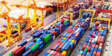بازرگانیی دەرەکی ئێران گەیشتە 113 ملیار دۆلار