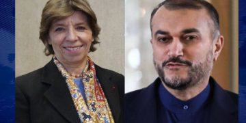 کۆبوونەوەی وەزیرانی دەرەوەی ئێران و فەرەنسا لە چین