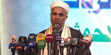 موفتی یەمەن: هیچ کات فەڵەستین و پیرۆزییە ئیسلامییەکان بە تەنیا ناهێڵین