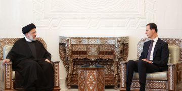 ئایەتوڵڵا ڕەئیسی: وەک قۆناغی شەڕی دژ بە تیرۆریزم، لە ئاوەدانکردنەوەی سوریاش لە گەڵ برایانی خۆمان دەبین