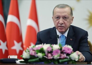 ئەردۆغان: پرۆسە سەربازییەکانی تورکیا لە دەرەوەی سنورەکان بەردەوام دەبێت