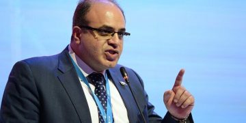 دیمەشق داوای سەرمایەگوزاری وڵاتانی عەرەبی لە سوریا دەکات