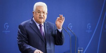 مەحمود عەباس: جیهانی عەرەب بە گەشبینییەوە لە پەیوەندییەکانی ئێران و سعوودیە دەڕوانێت