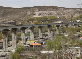 ترانزێتی هێڵی ئاسنی ئێران بۆ یەکەم جار گەیشتە ئەورووپا