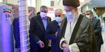 وەبەرهێنانی چەکی کۆمەڵکوژ (ناوەکی و کیمیایی) دژی بنەماکانی ئیسلامە و ئێران هیچ کات هەوڵی هەبوونی ئەو چەکانەی نەداوە