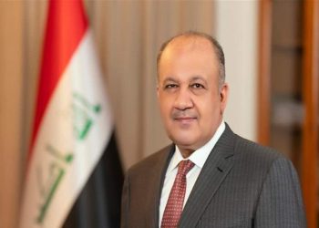 وەزیری بەرگری عێراق هۆشداری بە تورکیا دەدات