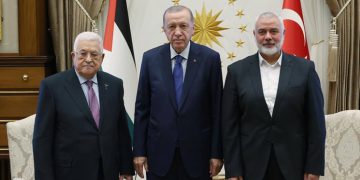 ئیسماعیل هەنیە و مەحمود عەباس لە گەڵ ئەردۆغان کۆبوونەوە