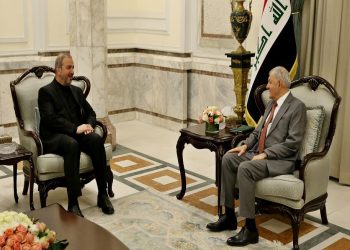 سەرۆک کۆماری عێراق جەختی لە سەر پەرەپێدانی هاوکارییەکان لە گەڵ ئێران کردەوە