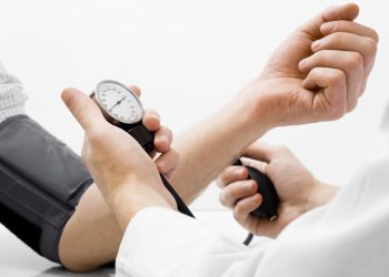 چەند چارەسەرێکی سرووشتی بۆ نزمی پەستانی خوێن