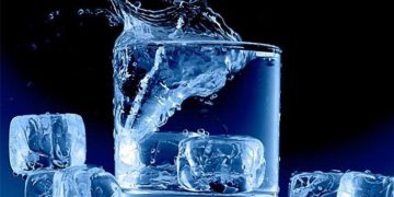 مەترسییەکانی خواردنەوەی سارد لە سەر تەندرووستی جەستە