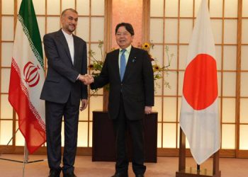 ئەمیر عەبدوڵڵاهیان لە ژاپۆن: درۆنی ئێرانی بە هیچ لایەنێکی شەڕی ئۆکراینا نەدراوە