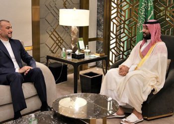 چاوپێکەوتنی وەزیری دەرەوەی ئێران و جێنشینی سعوودیە