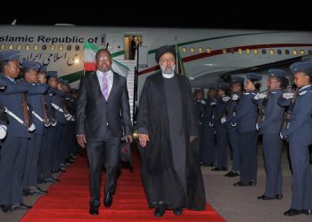 سەرۆک کۆماری ئیسلامی ئێران سەردانی ئەفریقای باشوری کرد