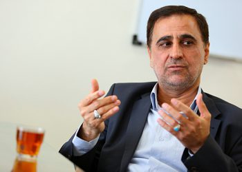 ئەمریکا دەستی لە گەڵ تیرۆریستانی داعش تێکەڵ کردووە