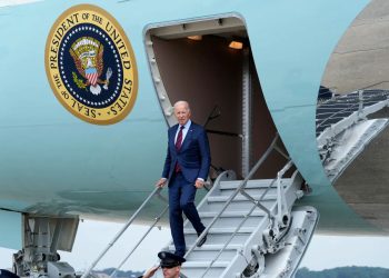 بایدن لە پێناو دژایەتی چین سەردانی ڤێتنام دەکات