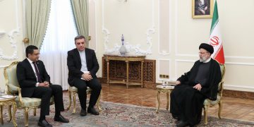 ئایەتوڵڵا ڕەئیسی: ئەزموونەکانمان دەدەینە وڵاتانی دۆستی وەک سریلانکا