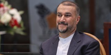 ڕۆیتەرز: وەزیری دەرەوەی ئێران سەردانی ژاپۆن دەکات