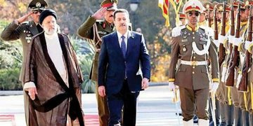 شارەزابەکی عێراقی: ئەمریکا لە بەهێز بوونی پەیوەندییەکانی نێوان بەغدا لەگەڵ تاران دیمەشق تووڕەیە