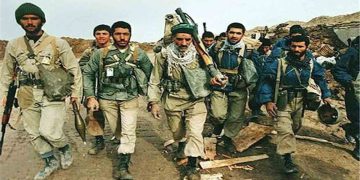 ساڵیادی بەرگری پیرۆز؛ شکستی پیلانەکان و بوونی ئێران بە هێزێکی گەورەی ناوچەکە
