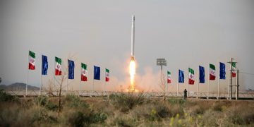 تاقیکردنەوەی سەرکەوتووانەی مانگی دەستکردی ” نور 3 ” لە لایەن ئێرانەوە