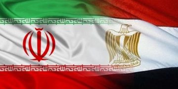 شرۆڤەکارێکی میسری: ئیسرائیل نیگەرانی دەستپێکردنەوەی پەیوەندییەکانی قاهیرە و تارانە