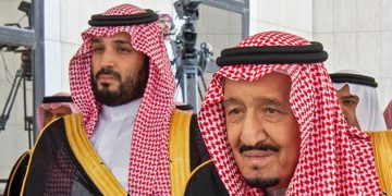 شا و جێنشینی سعوودیە دوو نامەیان لە سەرۆک کۆماری ئێرانەوە پێگەیشت