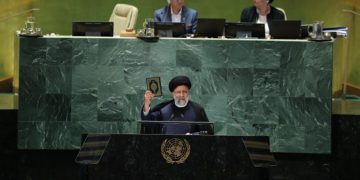 ئایەتوڵڵا ڕەئیسی: پرۆژەی بەئەمریکیکردنی جیهان شکستی هێناوە