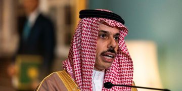 بن فەرحان: پەیوەندییەکانی سعوودیە و ئێران لە سەر بنەمای ڕێزی بەرامبەرە