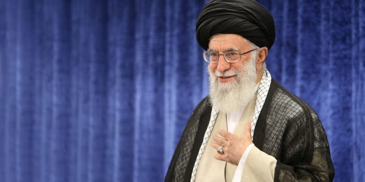 https://www.leader.ir/fa/pictures/album/2392/grid?img=68923_782.jpg