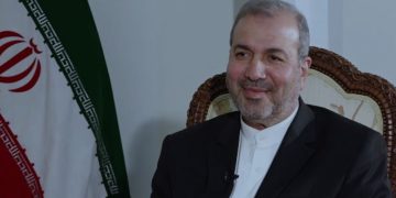 ئال کازم: پەیوەندی هێڵی شەمەندەفەری ئێران و عێراق تەنیا بۆ گواستنەوەی زارەتکارەکانە