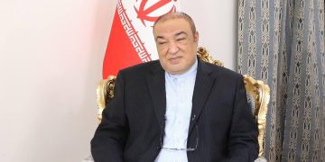 سەرۆک کۆماری ئێران بەدواداچوون بۆ ڕێکەوتنە ئابورییەکان دەکات