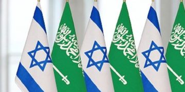 شرۆڤەکارێکی سعوودی: ڕیاز بەرژەوەندییەکانی گەلی فەڵەستینی ناوێت