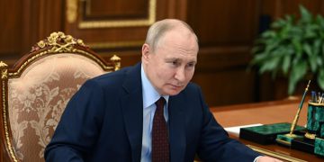 پوتین: پەرە بە پەیوەندی زۆر باشمان لە گەڵ ئێران دەدەین