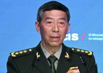 وەزیری بەرگری چین لە پۆستەکەی دوور خرایەوە