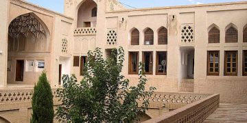 خانووی پیرنیا؛ جوانترین خانووی مێژوویی سەردەمی قاجاڕەکان لە ئێران