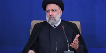 ئایەتوڵڵا ڕەئیسی: بڵێسەی ئاگری نەخۆشخانەی مەعمەدانی، ڕژێمی زایۆنیستی لە ناو دەبات