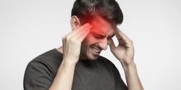 ئایا سەرئێشە لە ڕێگای خواردنەوە چارەسەر دەکرێت؟