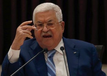 مەحمود عەباس: خاکی فەڵەستین بە جێ ناهێڵین