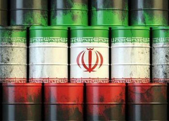 ئێران مانگی ڕەزبەری ئەمساڵ ڕۆژانە 3.1 ملیۆن بەرمیل نەوتی وەبەرهێناوە