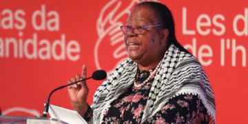 وەزیری دەرەوەی ئەفریقای باشور داوای دەستبەسەرکردنی نتانیاهۆ دەکات