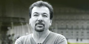 بەختیار عەلی خەڵاتی هێلدا دۆمین وەردەگرێت