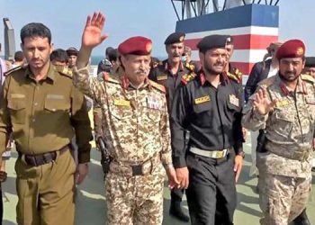 وەزیری بەرگری یەمەن: بژاردەی زۆرمان لە بەرامبەر دوژمنی زایۆنیستی هەیە