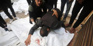 ژمارەی شەهیدانی غەززە 17 هەزار کەسی تێپەڕاند