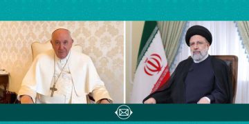 پەیامی ڕەئیسی بۆ پاپا: مەسیح (د.خ) پێغەمبەری ئاشتی و دۆستایەتییە و ئایینەکەی دژایەتی ستەم و یارمەتیدانی ستەملێکراوانە