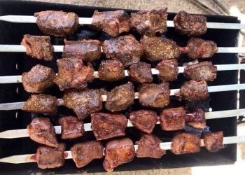 خواردنی جگەر زیان بە چ کەسانێک دەگەێنێت؟