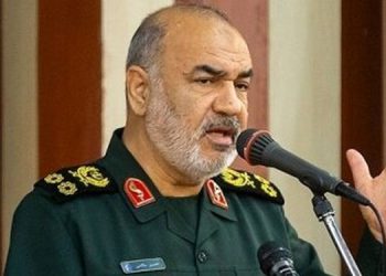 فەرماندەی سوپای پاسداران: هیچ هەڕەشەیەک بێ وەڵام ناهێڵینەوە