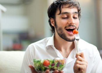 چۆن خواردنی هێواش سوود بە جەستە دەگەێنێت؟