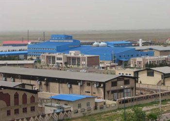 بەرپرسێکی عێراقی: ئەزموونەکانی ئێران لە بواری شارۆچکە پیشەسازییەکان بەرز دەنرخێنین